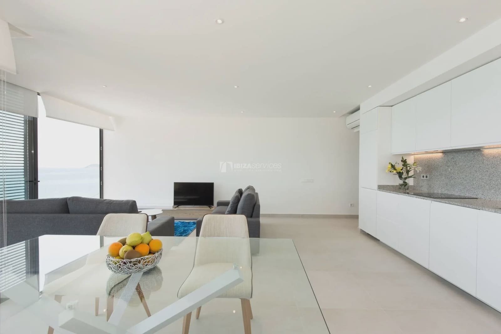 2 bedroom Apartment for rent in Ibiza / Eivissa town with garage - € 1,500 (Ref: 10095034)