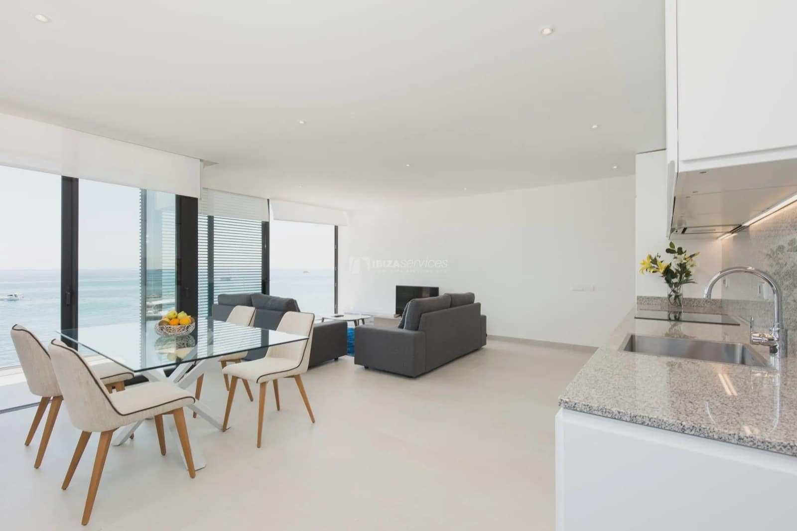 2 bedroom Apartment for rent in Ibiza / Eivissa town with garage - € 1,500 (Ref: 10095034)