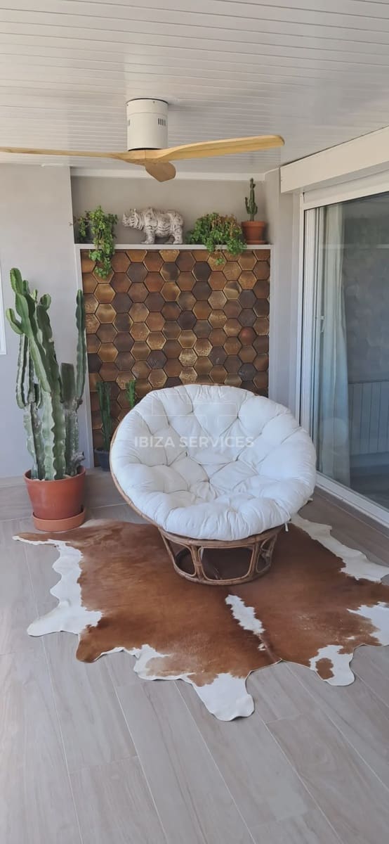 2 Zimmer Apartment zu verkaufen in Ibiza / Eivissa Stadt mit Pool Garage - 800.000 € (Ref: 10147160)