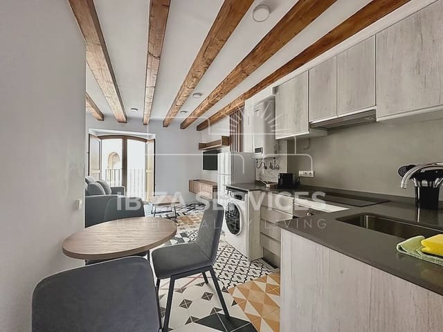 1 bedroom Apartment for rent in Ibiza / Eivissa town - € 820 (Ref: 10153117)