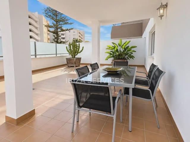 Apartamento de 2 habitaciones en Ibiza / Eivissa ciudad en alquiler con piscina - 2.500 € (Ref: 10179926)
