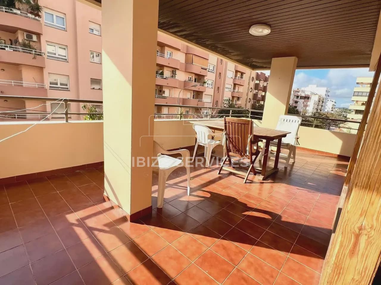 Huoneisto vuokrattavana paikassa Ibiza kaupunki - 3 000 € (Ref: 10183873)