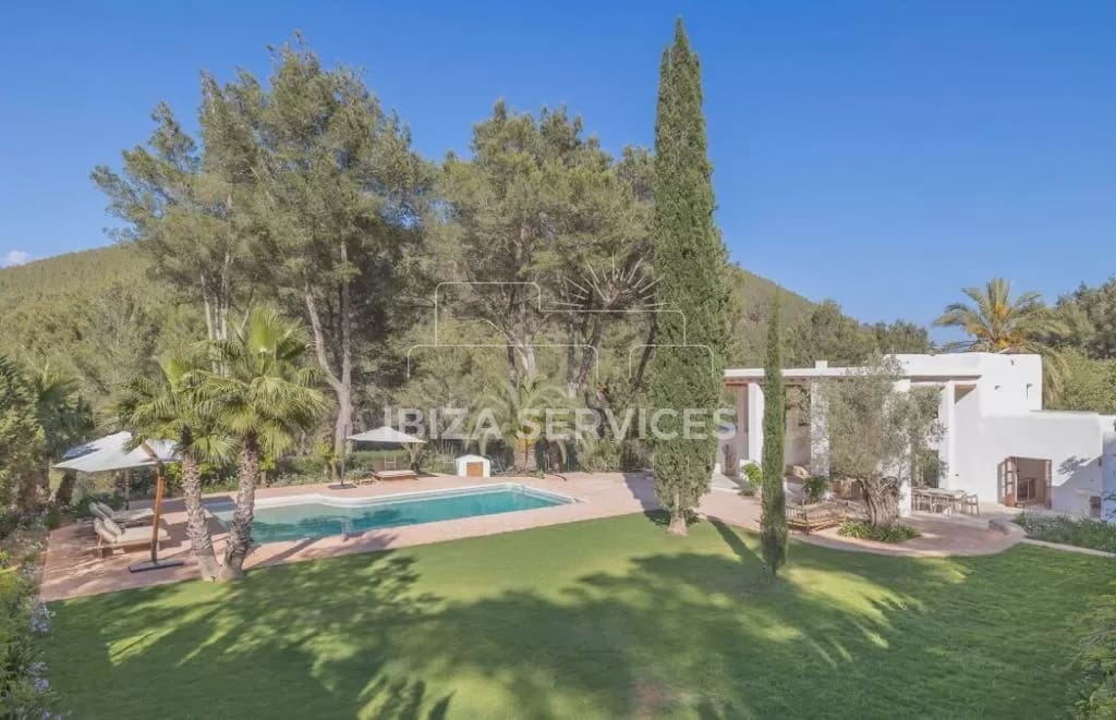 Chalet de 5 habitaciones en San Jose / Sant Josep de Sa Talaia en venta con piscina garaje - 4.750.000 € (Ref: 8659693)