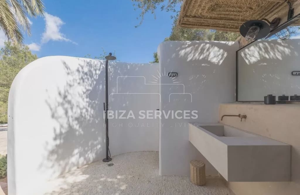 Chalet de 5 habitaciones en San Jose / Sant Josep de Sa Talaia en venta con piscina garaje - 4.750.000 € (Ref: 8659693)