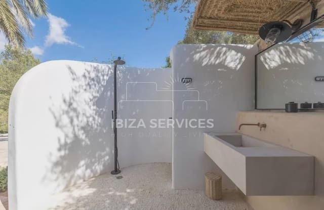 Chalet de 5 habitaciones en San Jose / Sant Josep de Sa Talaia en venta con piscina garaje - 4.750.000 € (Ref: 8659693)