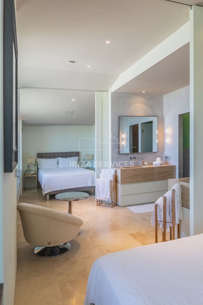 6 sovrum Villa för semesterbostäder i Roca Llisa med pool garage - 24 003 € (Ref: 8659703)