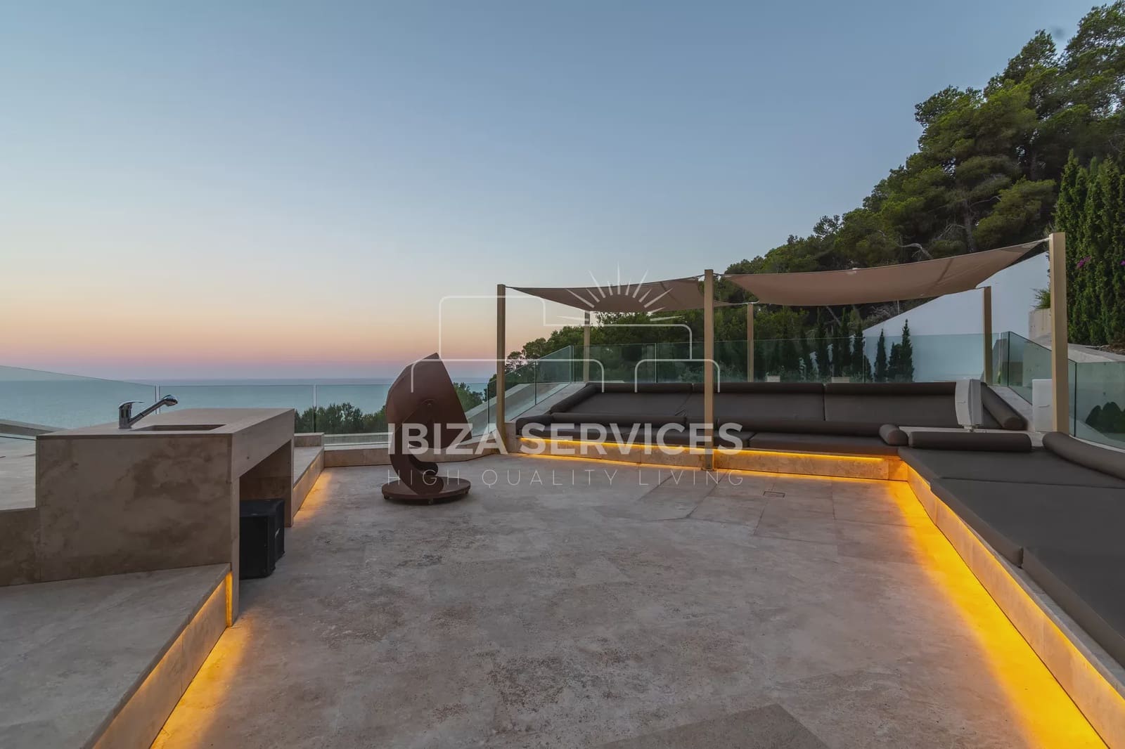 6 sovrum Villa för semesterbostäder i Roca Llisa med pool garage - 24 003 € (Ref: 8659703)