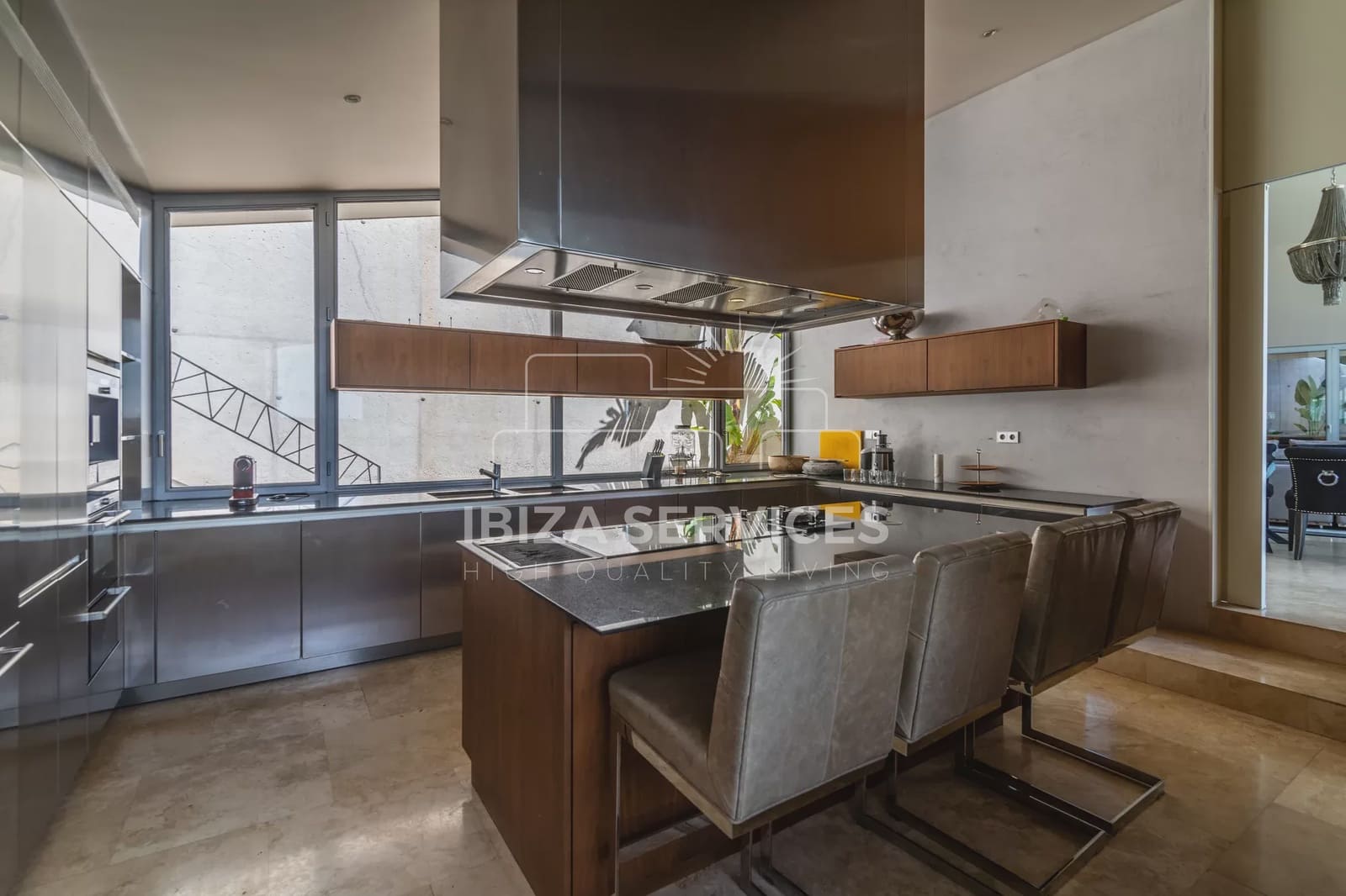 6 sovrum Villa för semesterbostäder i Roca Llisa med pool garage - 24 003 € (Ref: 8659703)