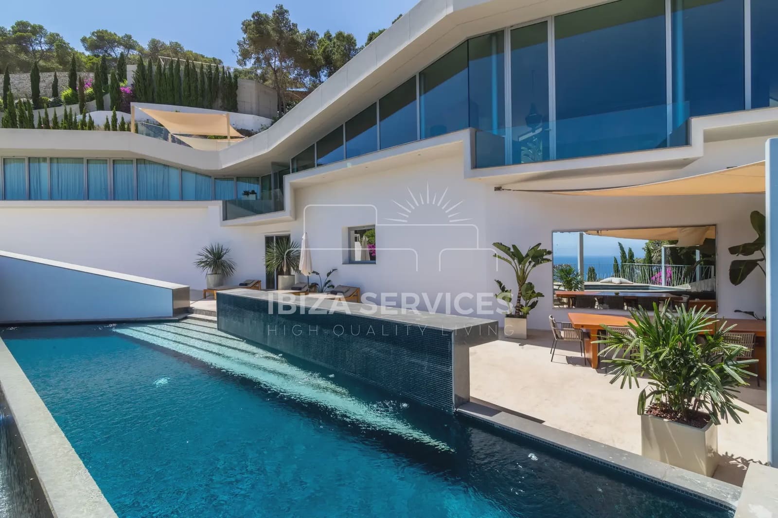 6 sovrum Villa för semesterbostäder i Roca Llisa med pool garage - 24 003 € (Ref: 8659703)