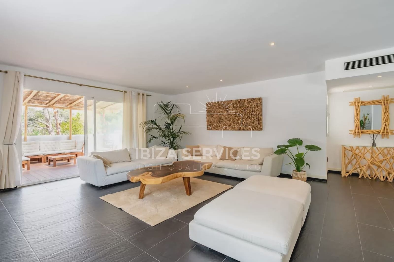 3 sovrum Villa för semesterbostäder i Santa Eulalia / Santa Eularia med pool garage - 7 812 € (Ref: 8659705)