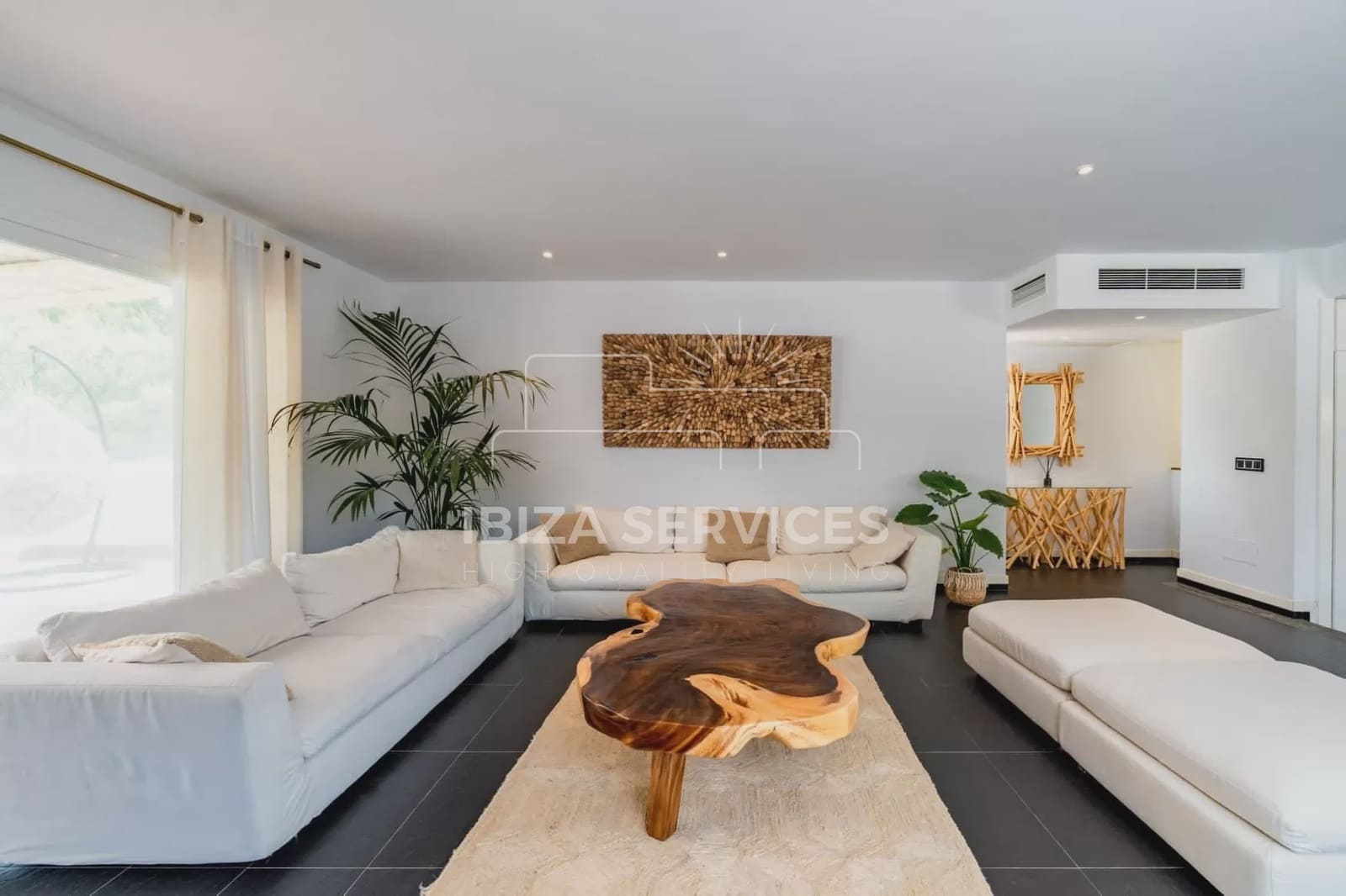 3 sovrum Villa för semesterbostäder i Santa Eulalia / Santa Eularia med pool garage - 7 812 € (Ref: 8659705)