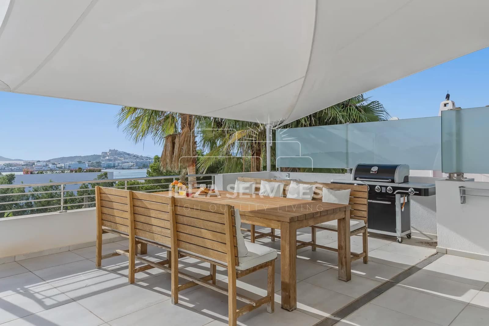 5 sypialnia Willa na kwatery wakacyjne w Talamanca z basenem garażem - 14 406 € (Ref: 8659707)