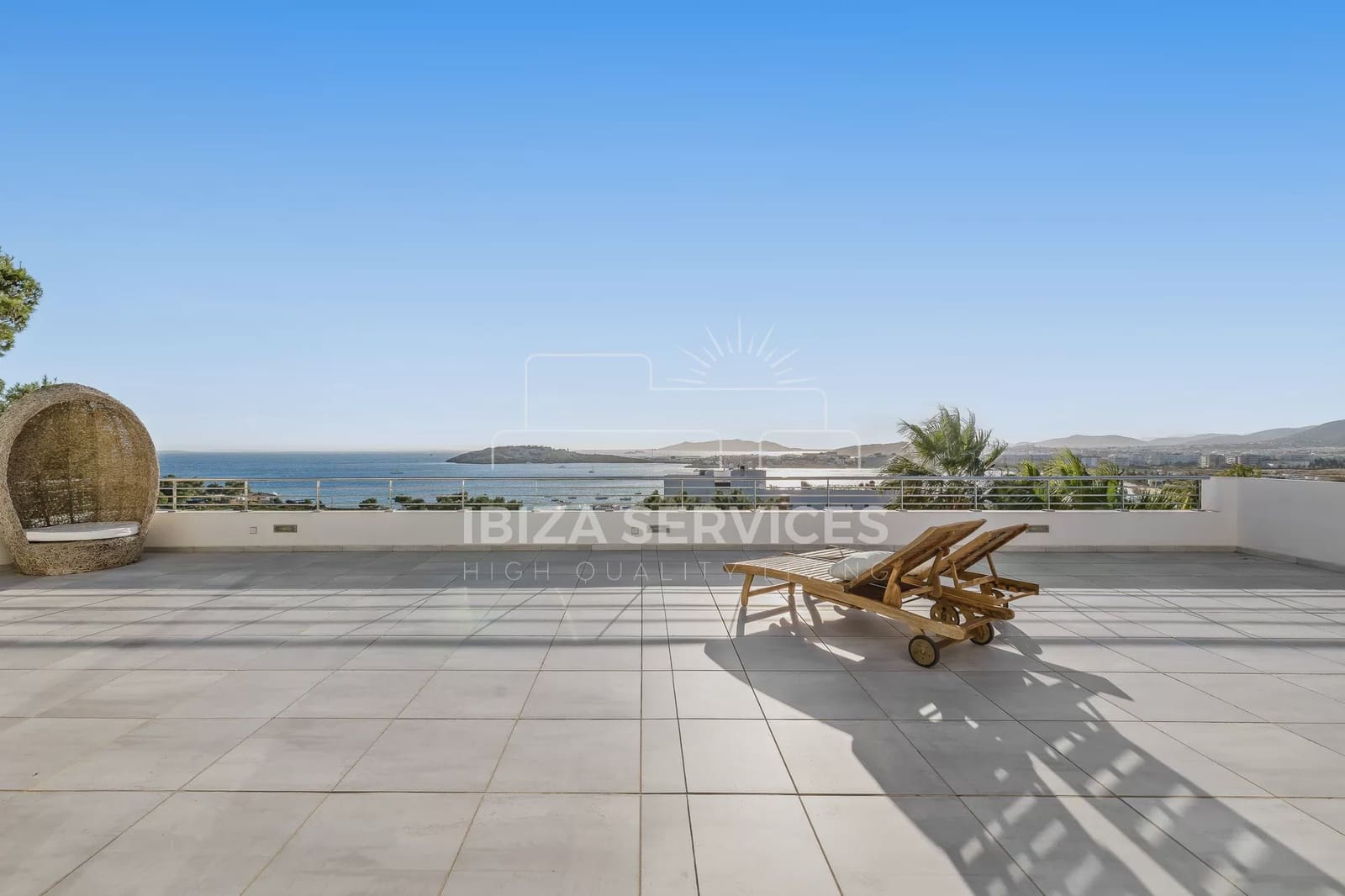 5 sypialnia Willa na kwatery wakacyjne w Talamanca z basenem garażem - 14 406 € (Ref: 8659707)