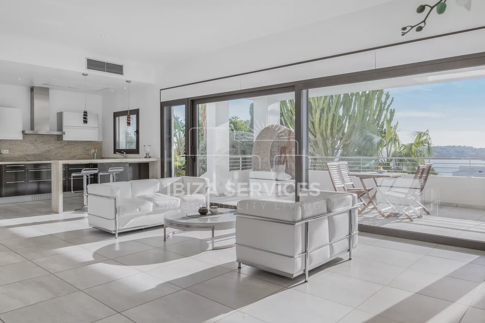 5 sypialnia Willa na kwatery wakacyjne w Talamanca z basenem garażem - 14 406 € (Ref: 8659707)