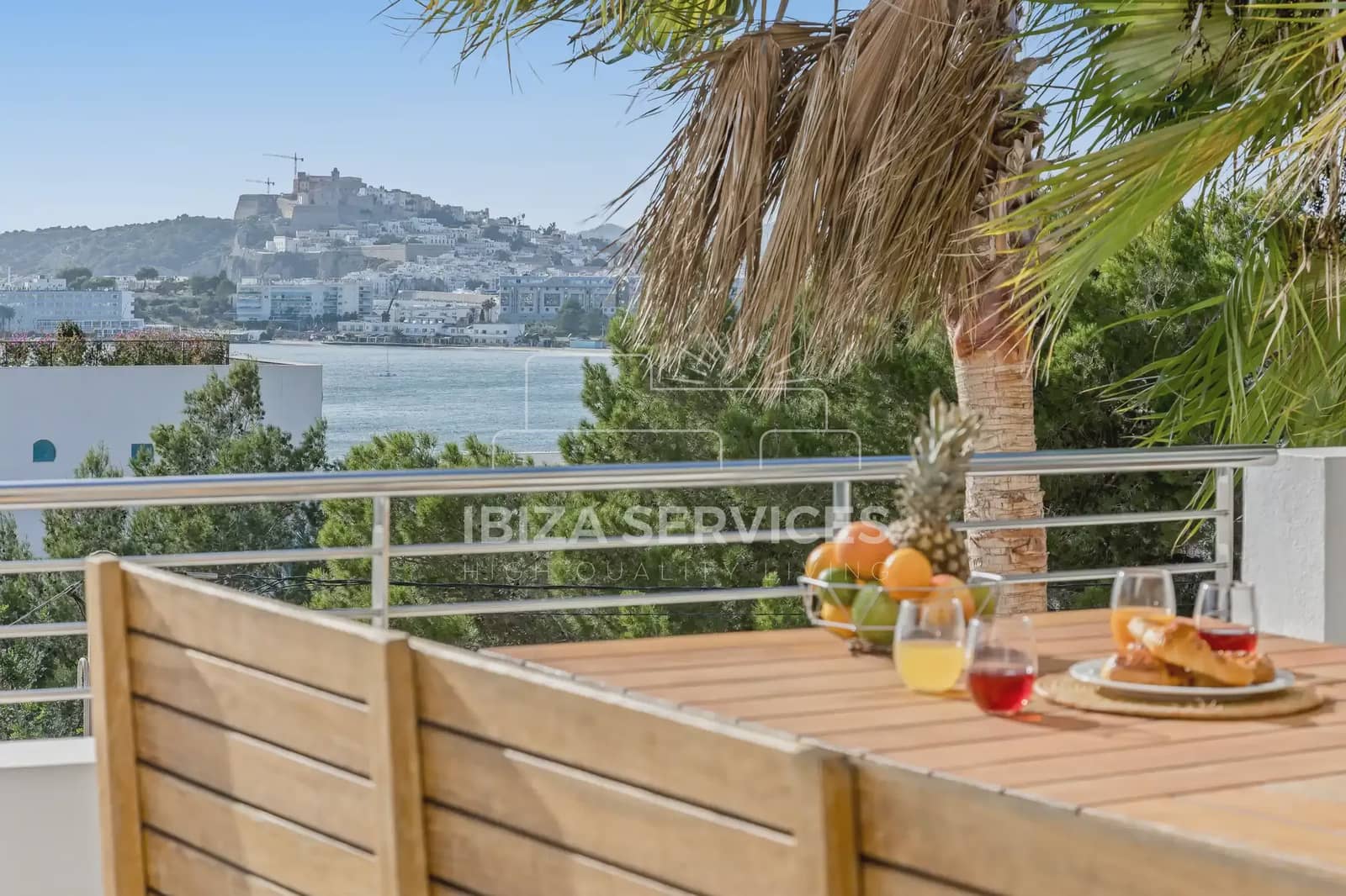 5 sypialnia Willa na kwatery wakacyjne w Talamanca z basenem garażem - 14 406 € (Ref: 8659707)