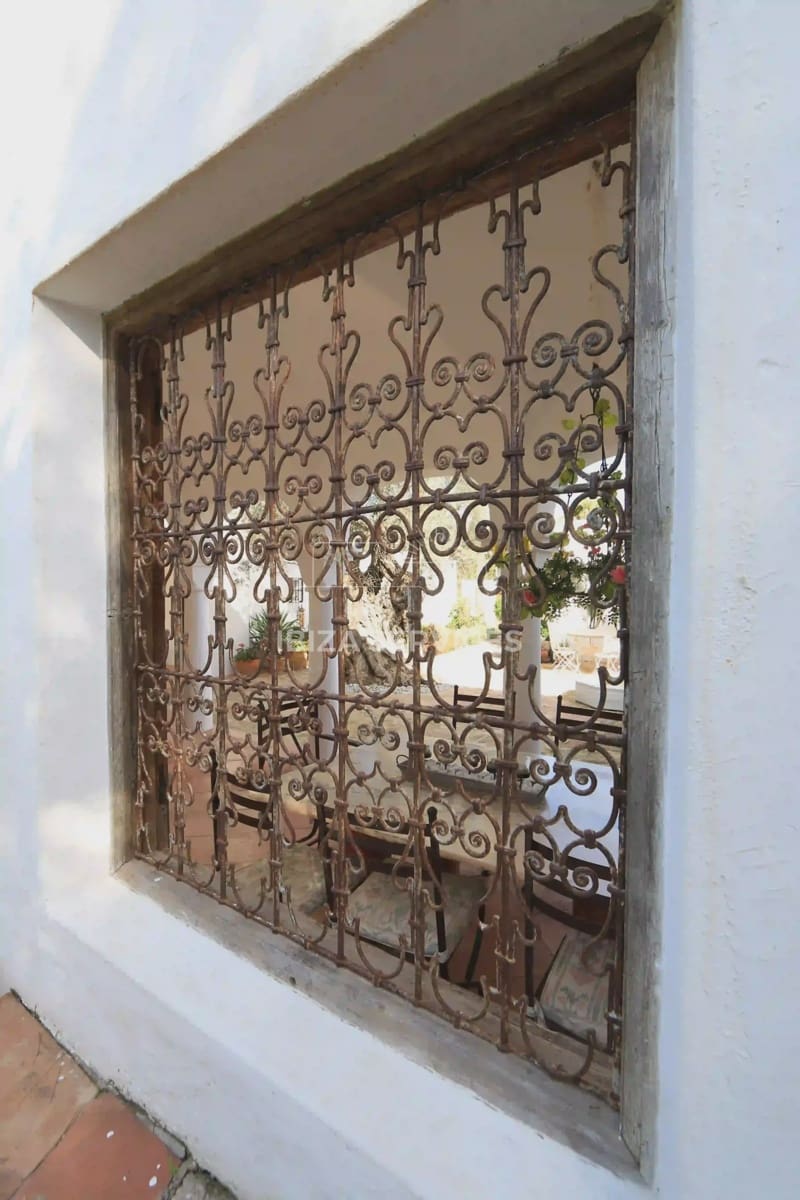 7 soveværelse Finca/Landehus til salg i Santa Eulalia / Santa Eularia med garage - € 4.350.000 (Ref: 8659710)