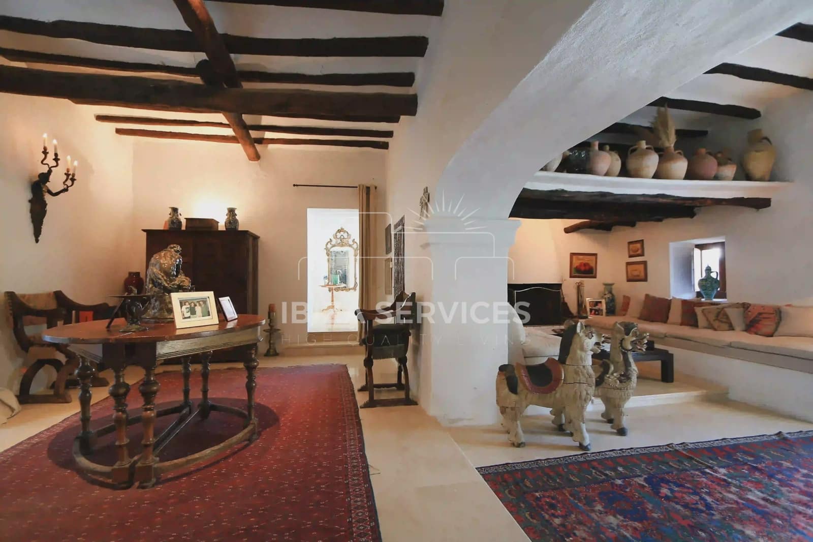 7 soveværelse Finca/Landehus til salg i Santa Eulalia / Santa Eularia med garage - € 4.350.000 (Ref: 8659710)