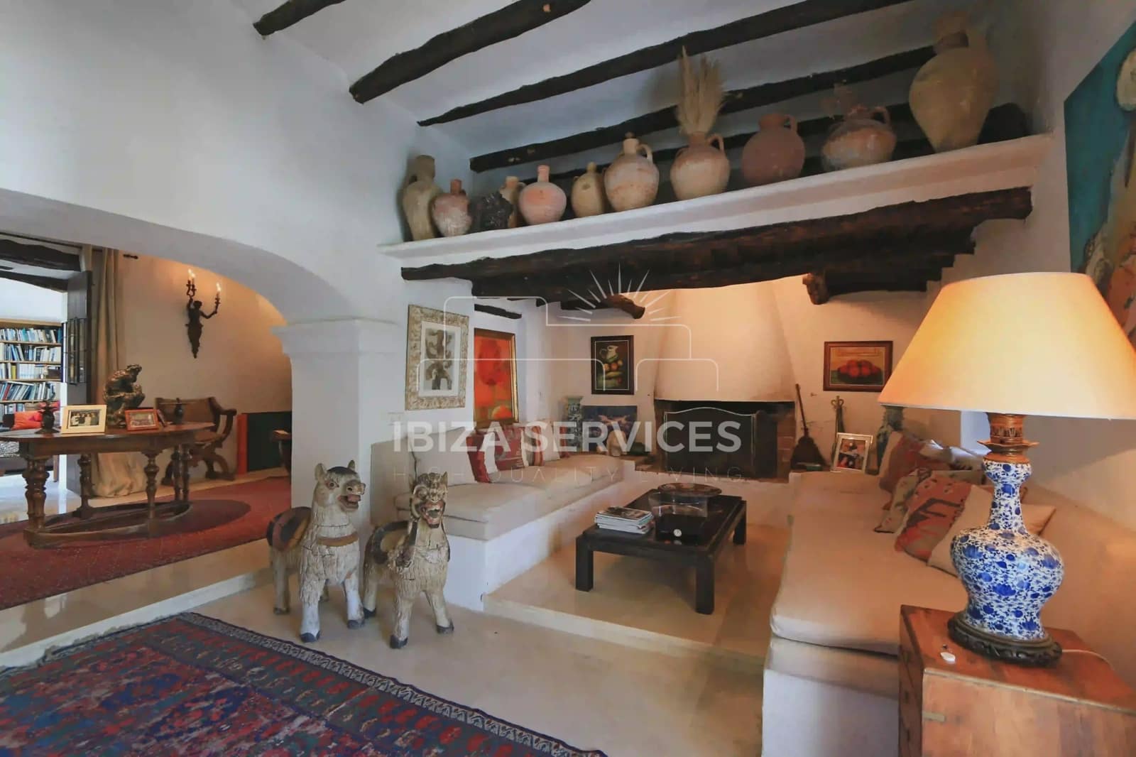 7 soveværelse Finca/Landehus til salg i Santa Eulalia / Santa Eularia med garage - € 4.350.000 (Ref: 8659710)