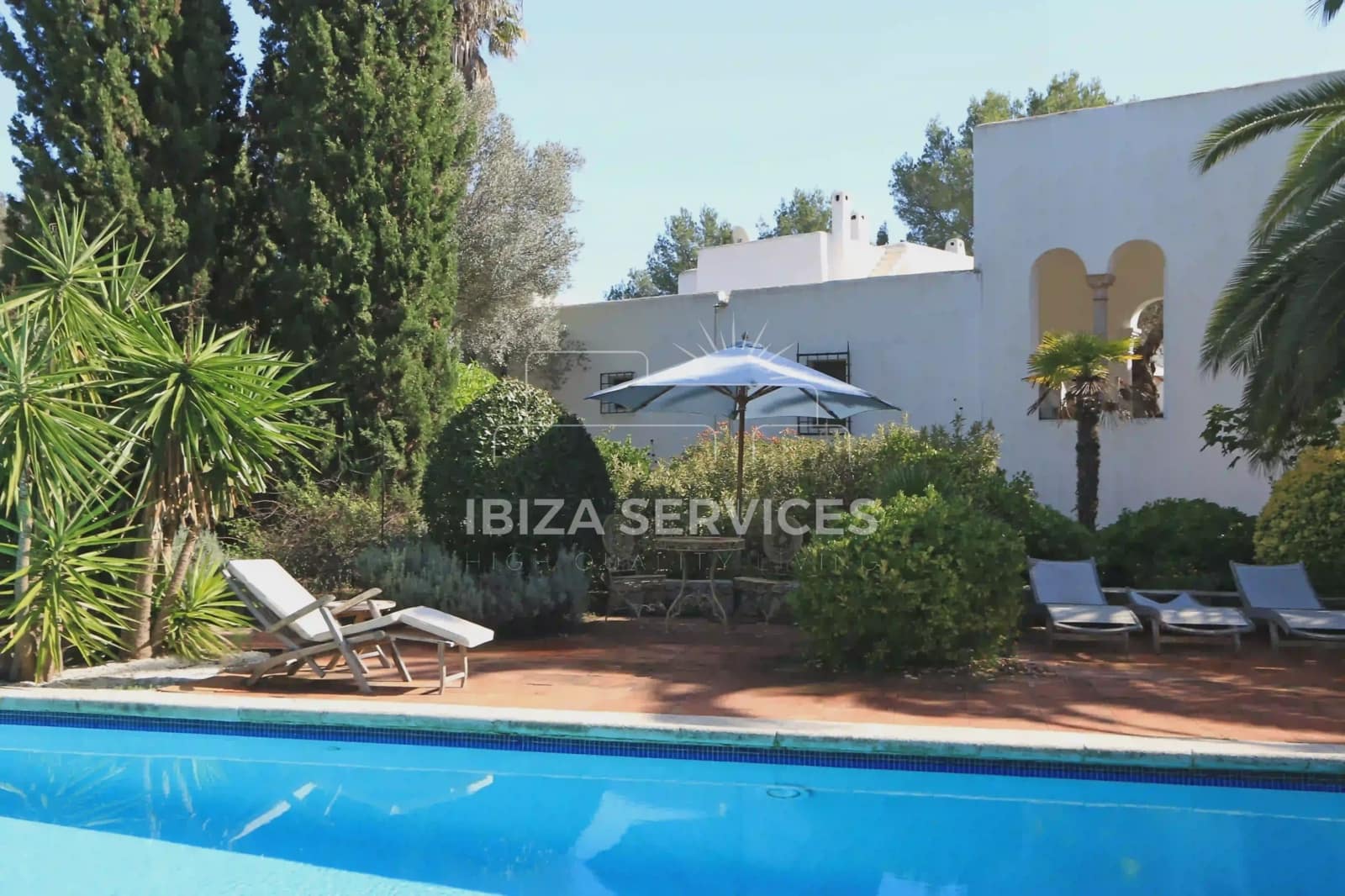 7 soveværelse Finca/Landehus til salg i Santa Eulalia / Santa Eularia med garage - € 4.350.000 (Ref: 8659710)