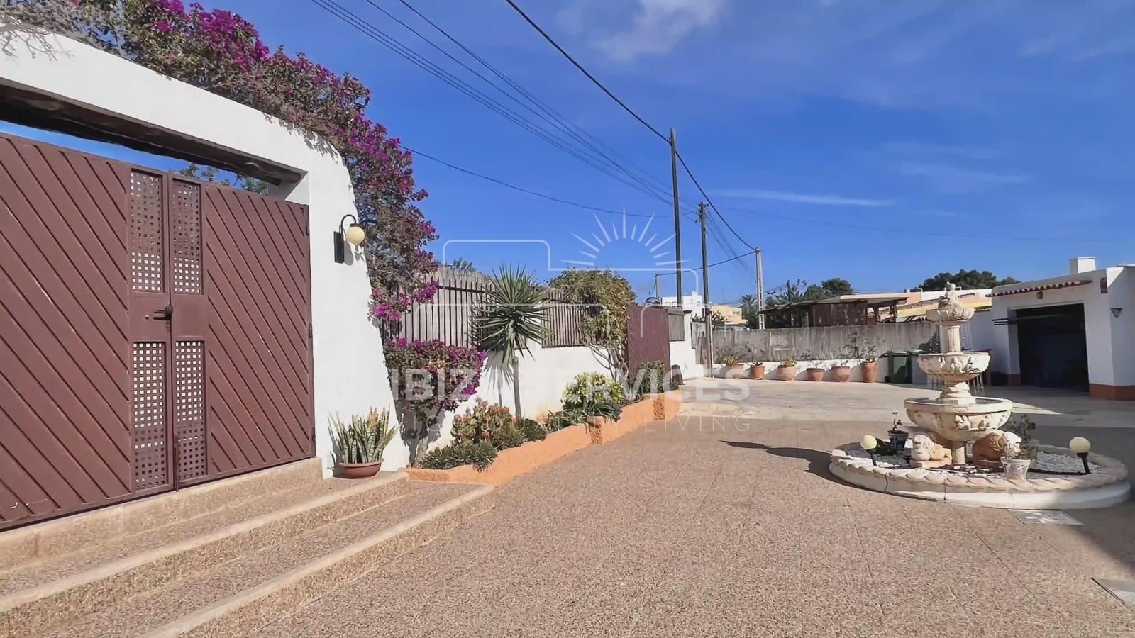 6 bedroom Villa for sale in Ibiza / Eivissa town with pool garage - € 2,690,000 (Ref: 8659711)