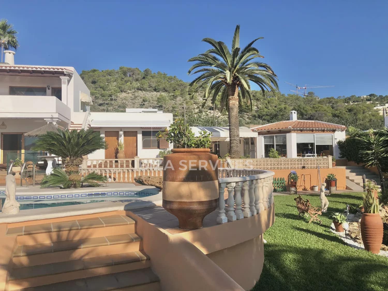 6 bedroom Villa for sale in Ibiza / Eivissa town with pool garage - € 2,690,000 (Ref: 8659711)