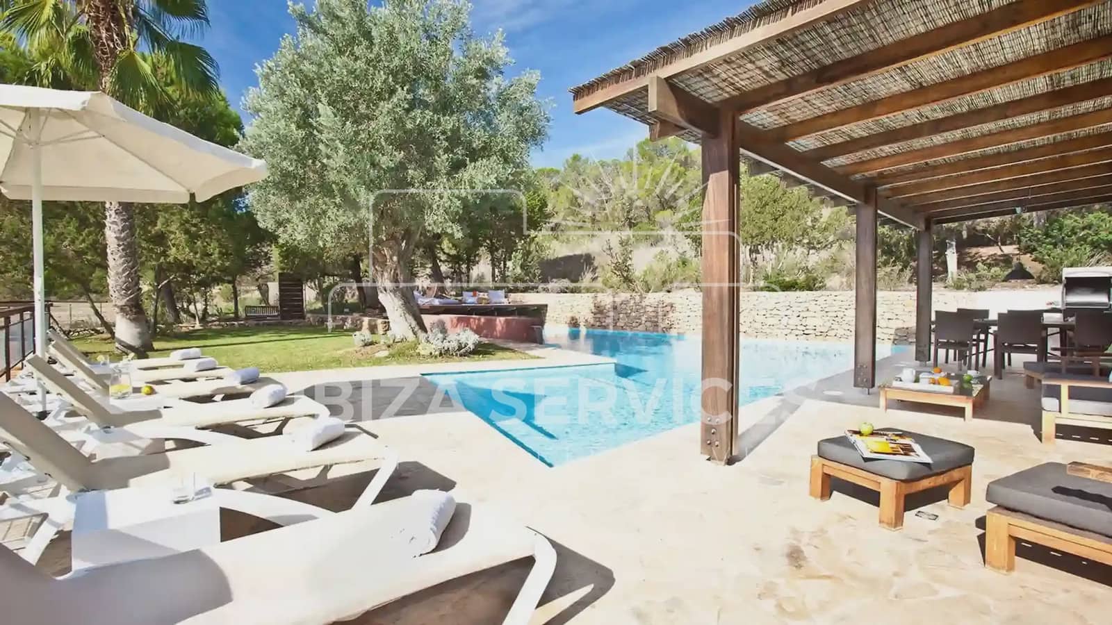 5 bedroom Finca/Country House for holiday rental in Sant Agusti des Vedra with pool - € 4,753 (Ref: 8659716)