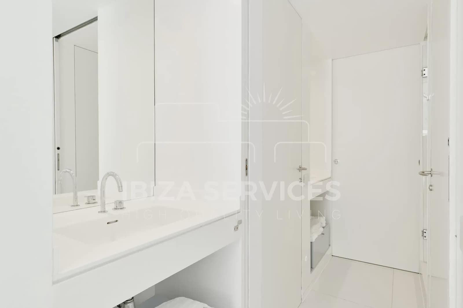 2 bedroom Apartment for sale in Ibiza / Eivissa town with pool garage - € 600,000 (Ref: 8659718)