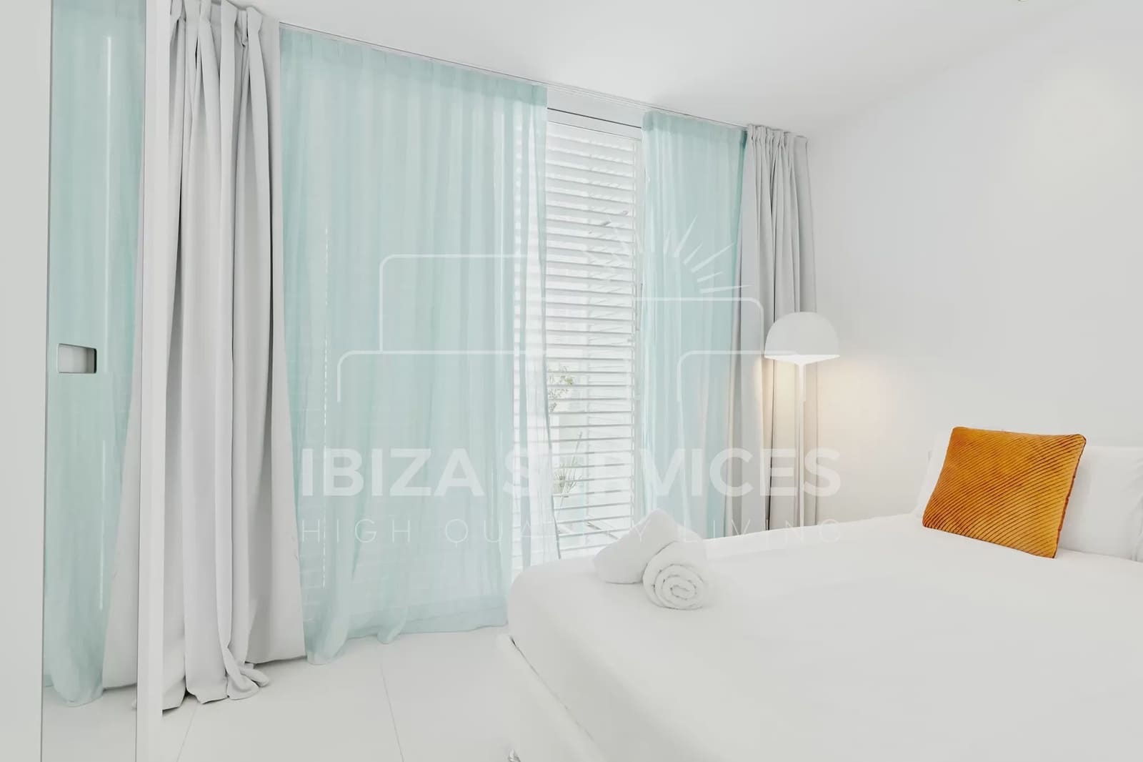 2 bedroom Apartment for sale in Ibiza / Eivissa town with pool garage - € 600,000 (Ref: 8659718)