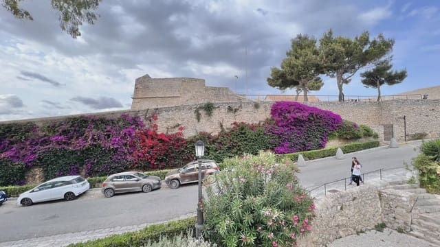 Appartement te koop in Ibiza dorp - € 457.000 (Ref: 8659722)