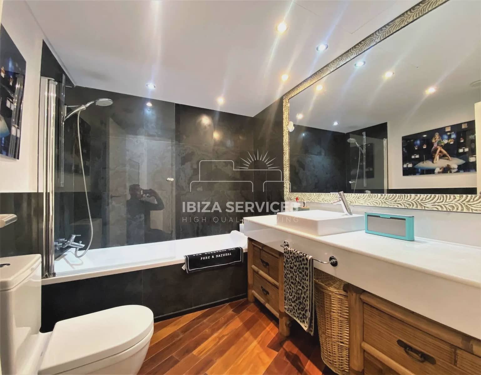 1 chambre Appartement à vendre à Sant Antoni de Portmany avec piscine garage - 850 000 € (Ref: 8659724)