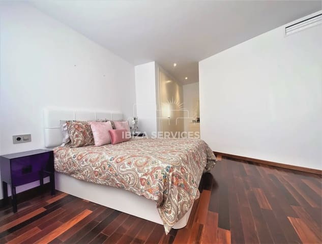 1 chambre Appartement à vendre à Sant Antoni de Portmany avec piscine garage - 850 000 € (Ref: 8659724)