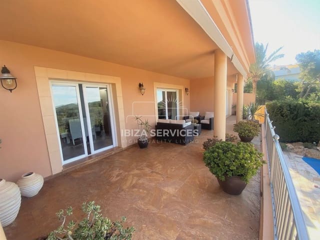 3 sypialnia Willa na sprzedaż w Roca Llisa, Santa Eulalia / Santa Eularia z basenem garażem - 2 595 000 € (Ref: 8659727)