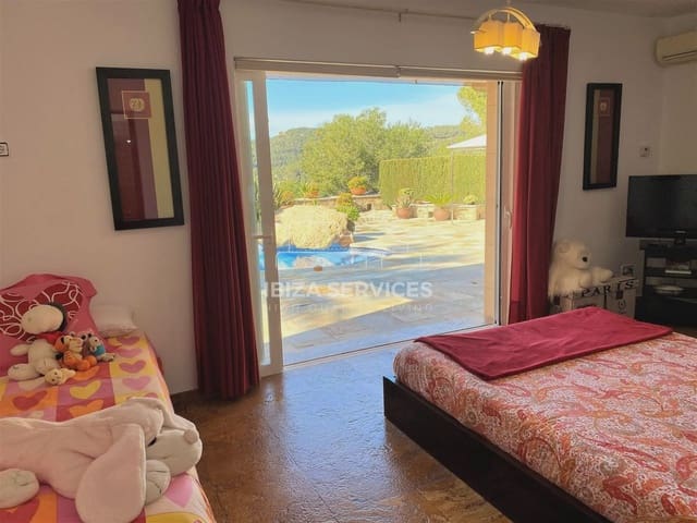 3 sypialnia Willa na sprzedaż w Roca Llisa, Santa Eulalia / Santa Eularia z basenem garażem - 2 595 000 € (Ref: 8659727)