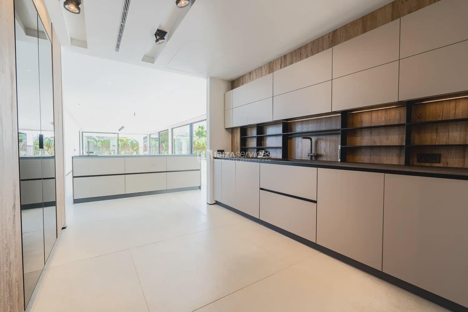 4 slaapkamer Villa te koop in Sant Agusti des Vedra met zwembad garage - € 3.550.000 (Ref: 8659731)