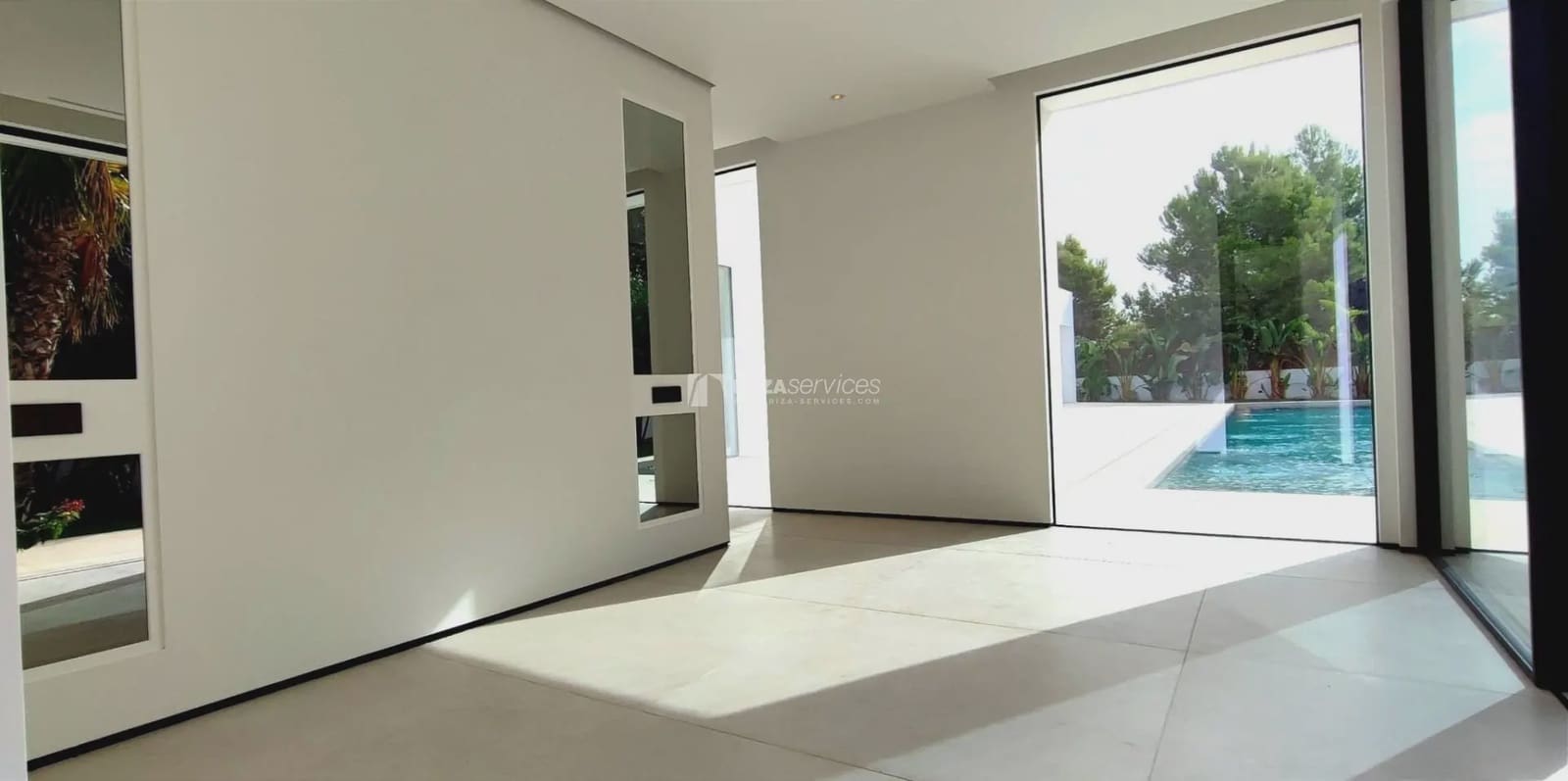 4 slaapkamer Villa te koop in Sant Agusti des Vedra met zwembad garage - € 3.550.000 (Ref: 8659731)