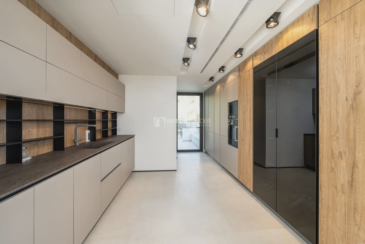 4 slaapkamer Villa te koop in Sant Agusti des Vedra met zwembad garage - € 3.550.000 (Ref: 8659731)