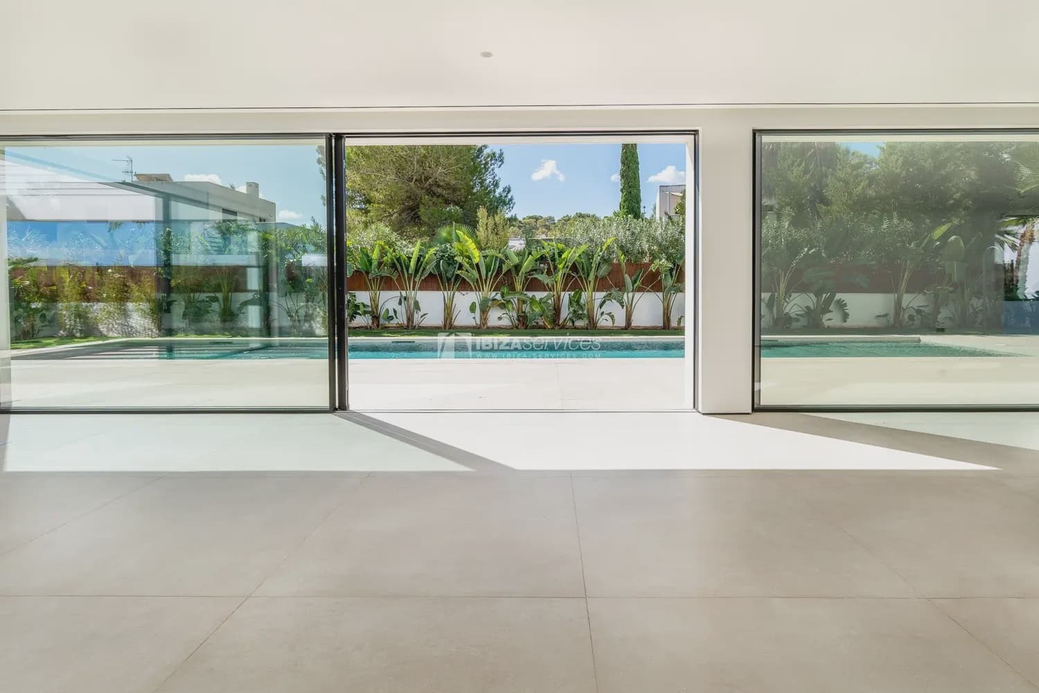 4 slaapkamer Villa te koop in Sant Agusti des Vedra met zwembad garage - € 3.550.000 (Ref: 8659731)