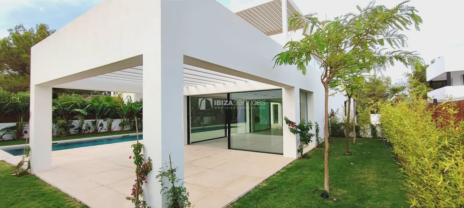 4 slaapkamer Villa te koop in Sant Agusti des Vedra met zwembad garage - € 3.550.000 (Ref: 8659731)