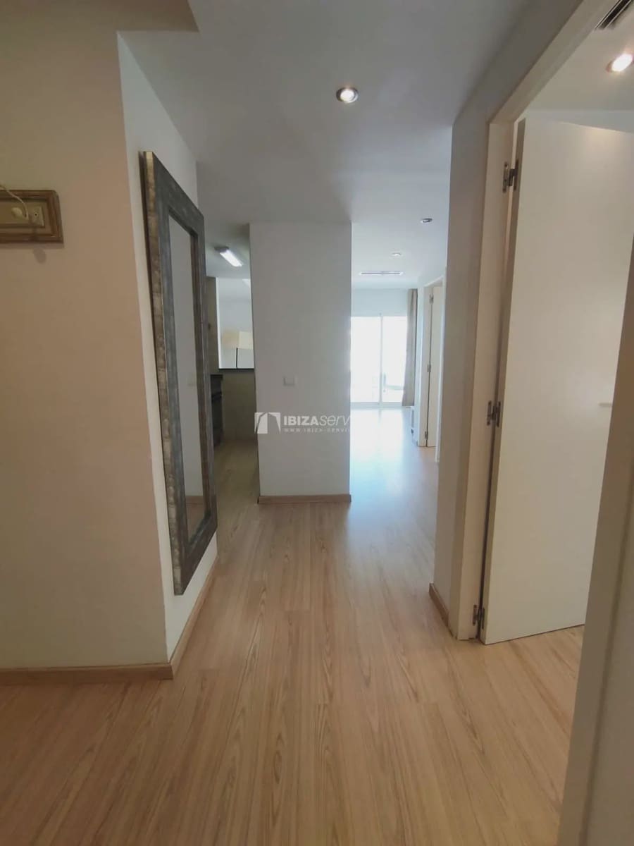 3 slaapkamer Appartement te koop in Sant Agusti des Vedra met zwembad - € 530.000 (Ref: 8659734)