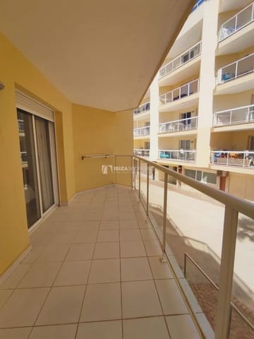 3 slaapkamer Appartement te koop in Sant Agusti des Vedra, San Jose / Sant Josep de Sa Talaia met zwembad - € 530.000 (Ref: 8659734)