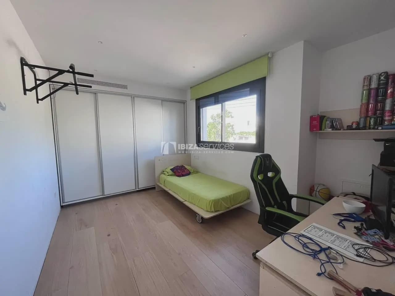 3 soveværelse Villa til salg i Nuestra Senora de Jesus med swimmingpool garage - € 1.695.000 (Ref: 8659735)