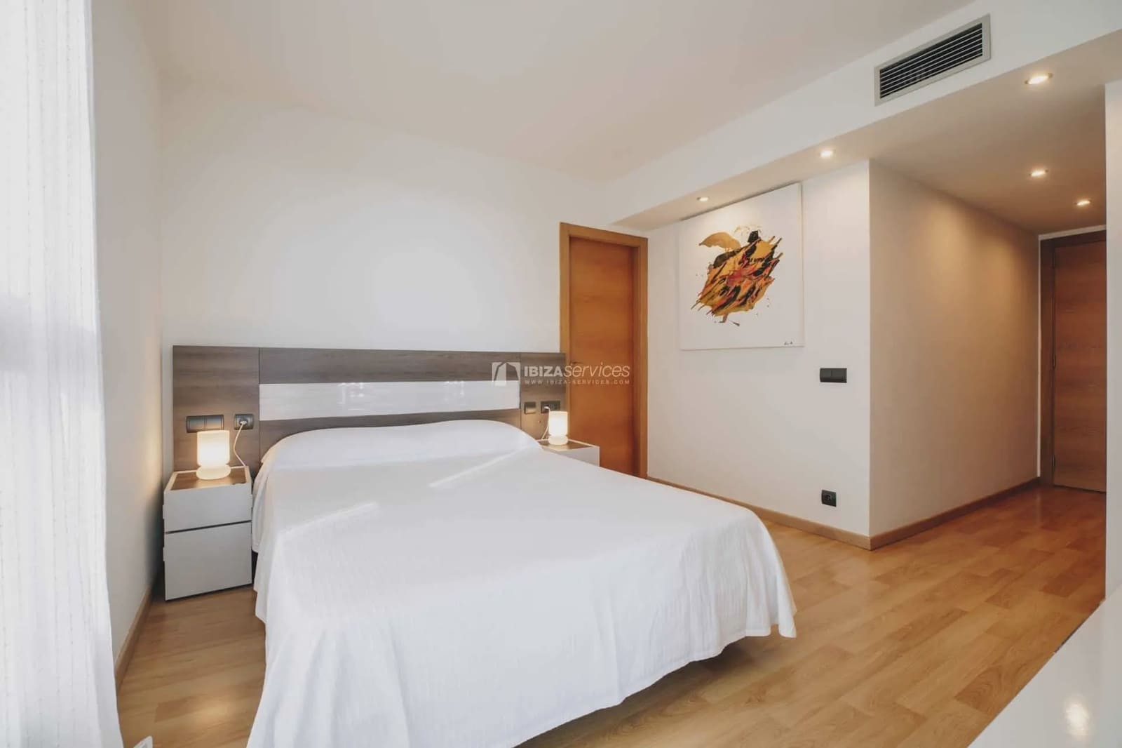 3 soverom Leilighet til leie i Ibiza by med svømmebasseng garasje - € 7 583 (Ref: 8659739)