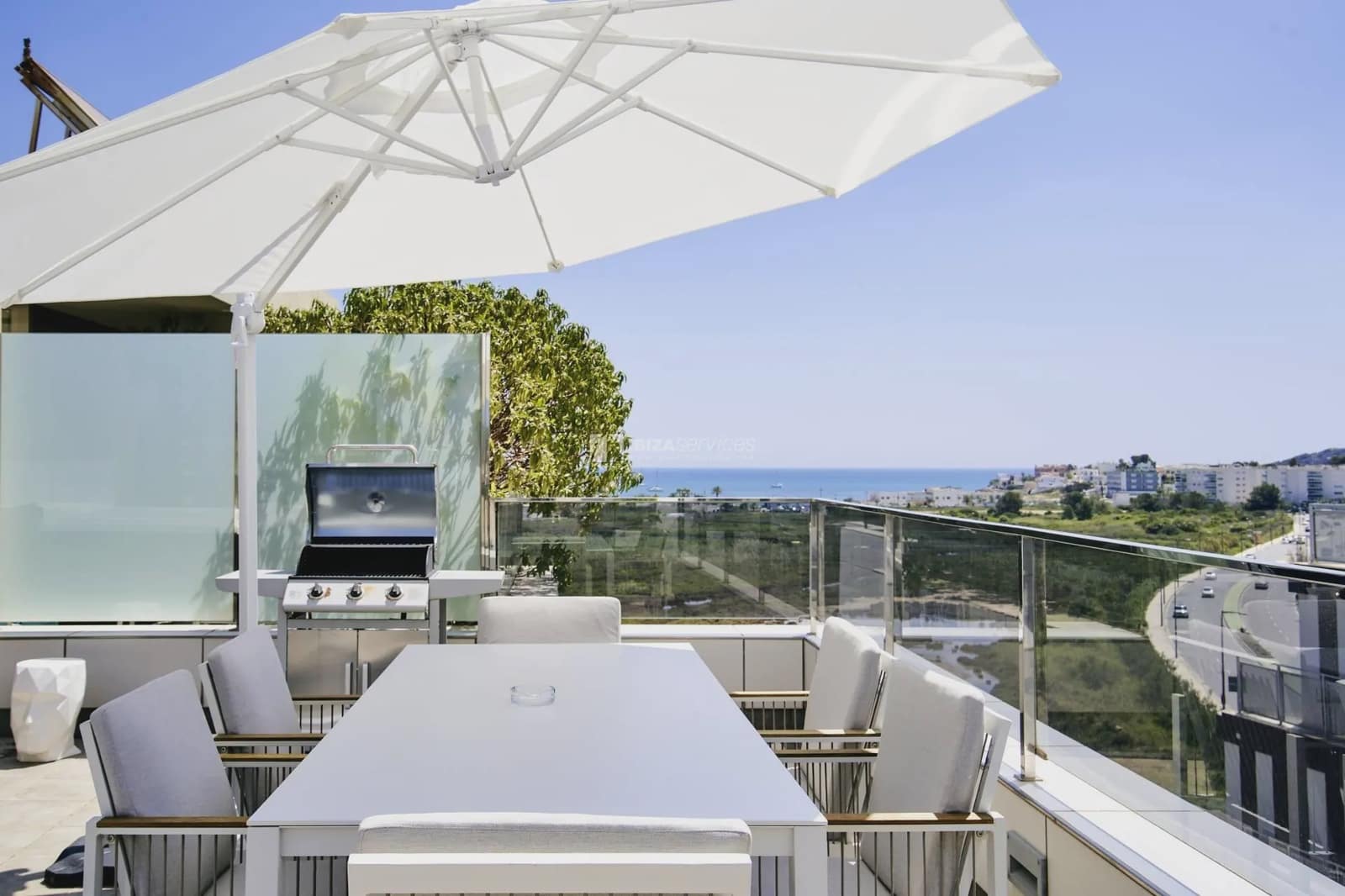 3 soverom Leilighet til leie i Ibiza by med svømmebasseng garasje - € 7 583 (Ref: 8659739)