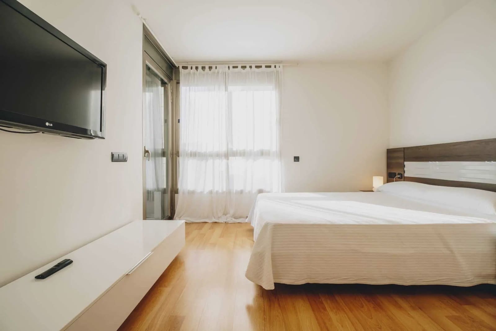 3 soverom Leilighet til leie i Ibiza by med svømmebasseng garasje - € 7 583 (Ref: 8659739)