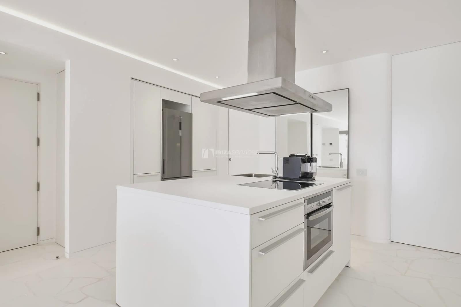 1 soveværelse Lejlighed til leje i Ibiza by med swimmingpool garage - € 4.834 (Ref: 8659744)