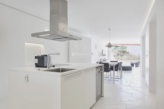 1 soveværelse Lejlighed til leje i Ibiza by med swimmingpool garage - € 4.834 (Ref: 8659744)