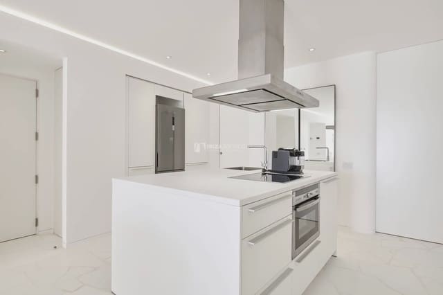 1 soveværelse Lejlighed til leje i Ibiza by med swimmingpool garage - € 4.834 (Ref: 8659744)