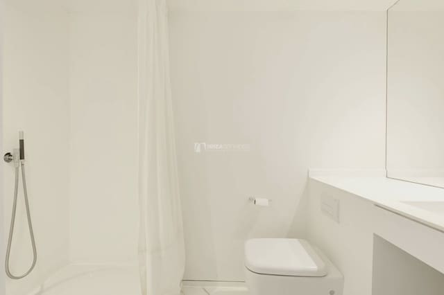 Appartement de 2 chambres à louer à Ibiza ville avec piscine garage - 6 500 € (Ref: 8659745)