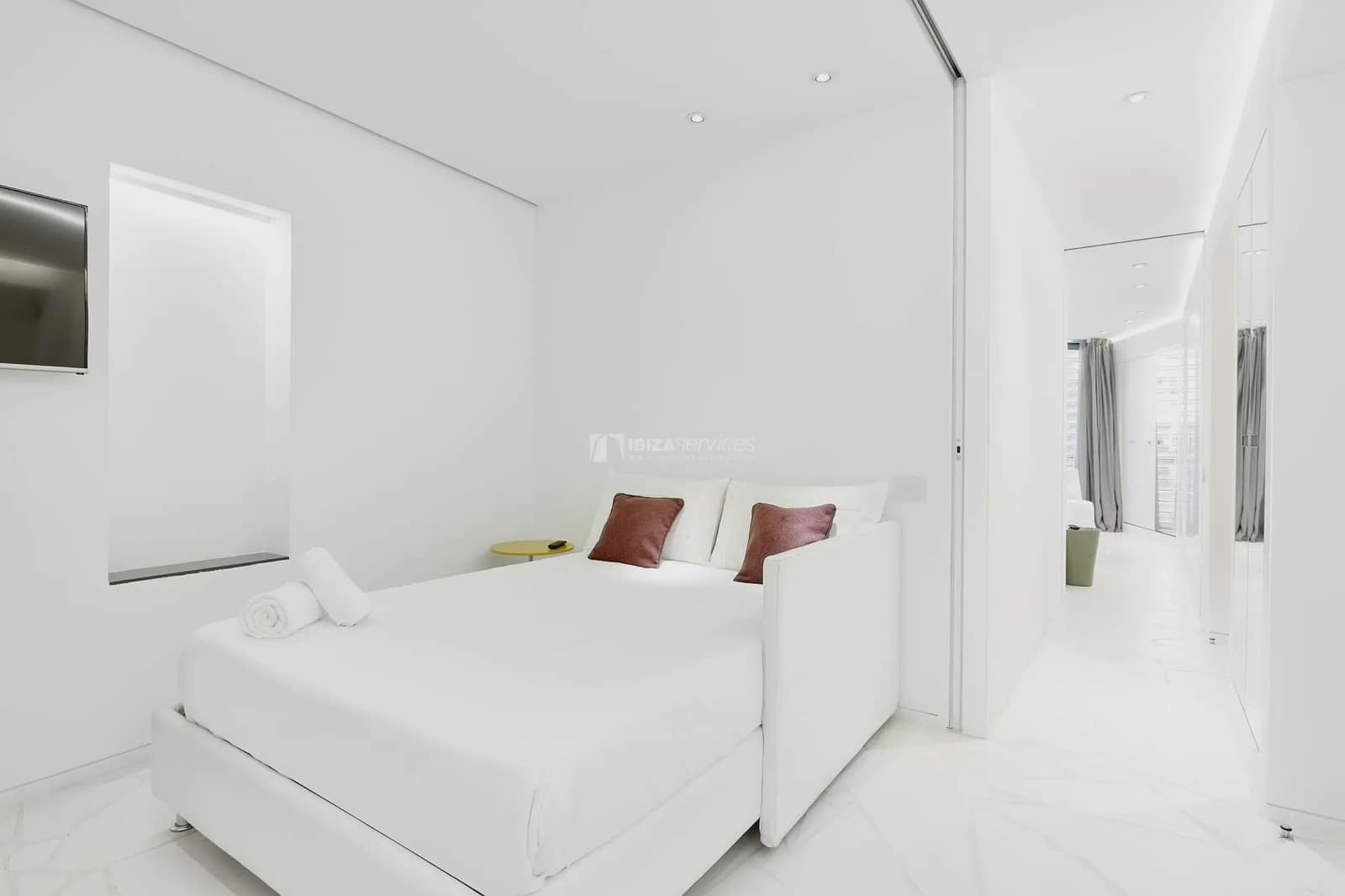 Appartement de 2 chambres à louer à Ibiza ville avec piscine garage - 6 750 € (Ref: 8659746)