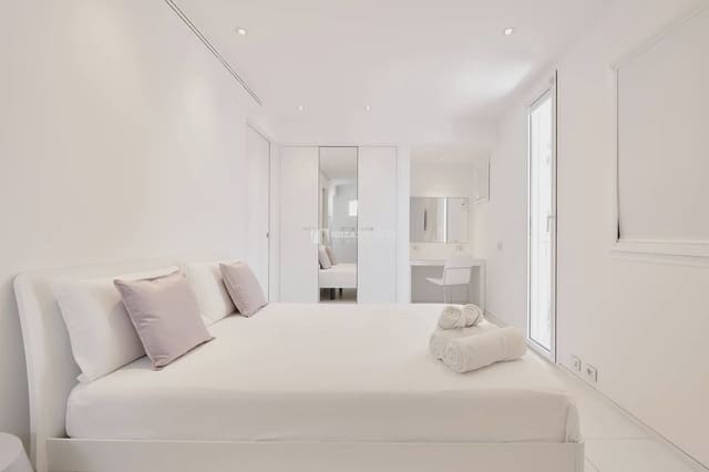 2 soveværelse Lejlighed til salg i Ibiza by med swimmingpool garage - € 597.000 (Ref: 8659747)